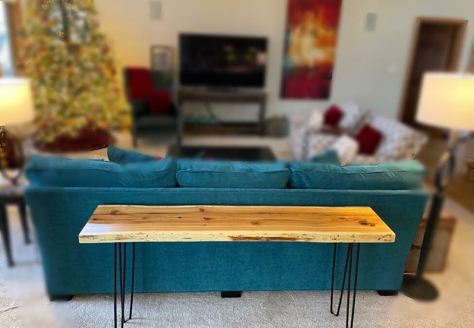 Live-edge Sofa Table